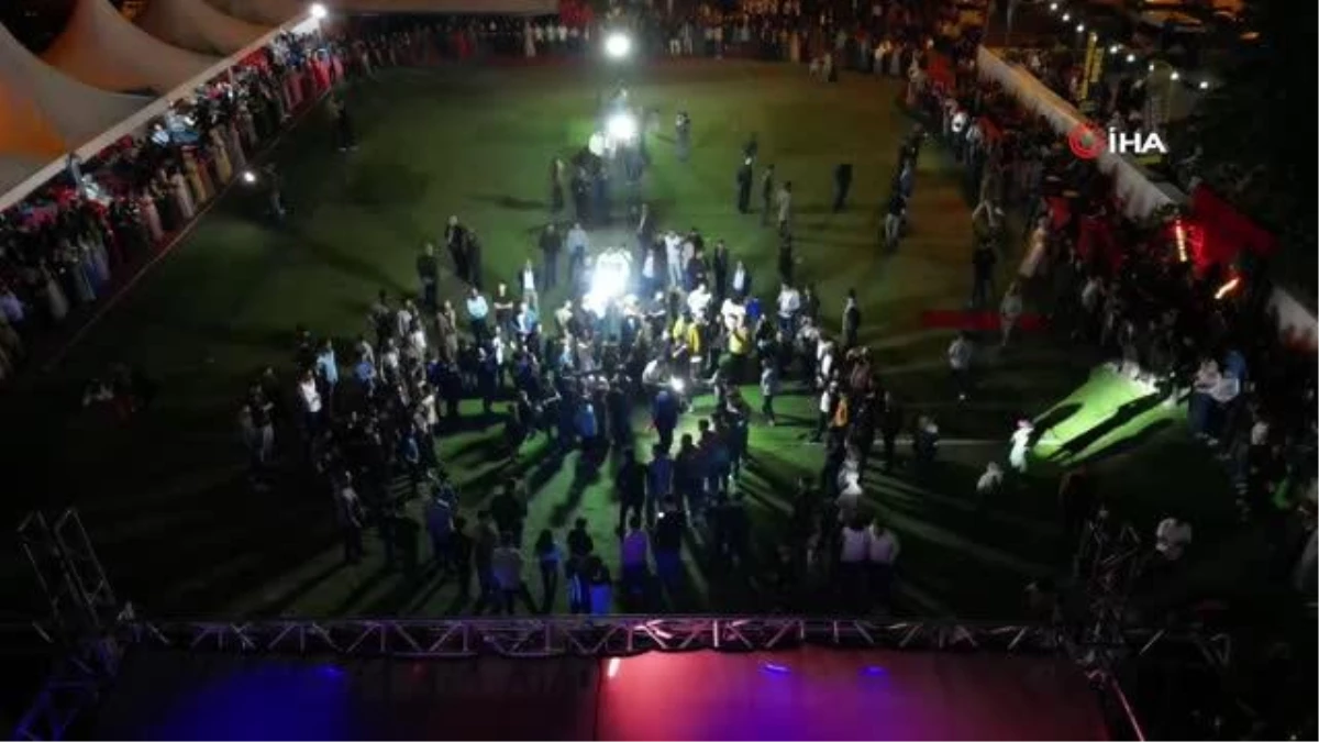 Fenomen Tıvorlu İsmail’in oğlunun düğününde 7 milyon liralık takı takıldı