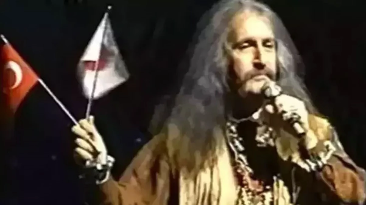 1995’te Osaka’da 2023’ü işaret etmişti! İşte Barış Manço’nun Cumhuriyet’in 100. yılı için vasiyeti