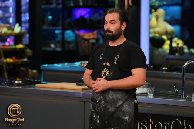 MasterChef All Star'dan elenen isim son şampiyon Metin oldu