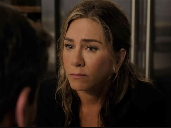 Jennifer Aniston'ın estetik işlemleri nedeniyle dizisi eleştirildi