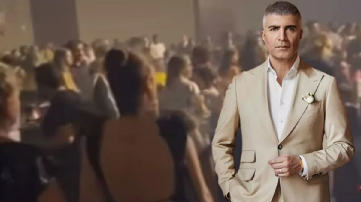 Özcan Deniz, dünkü konserinde 100. Yıl Marşı’nı okumadığı için seyirciler tarafından yuhalandı