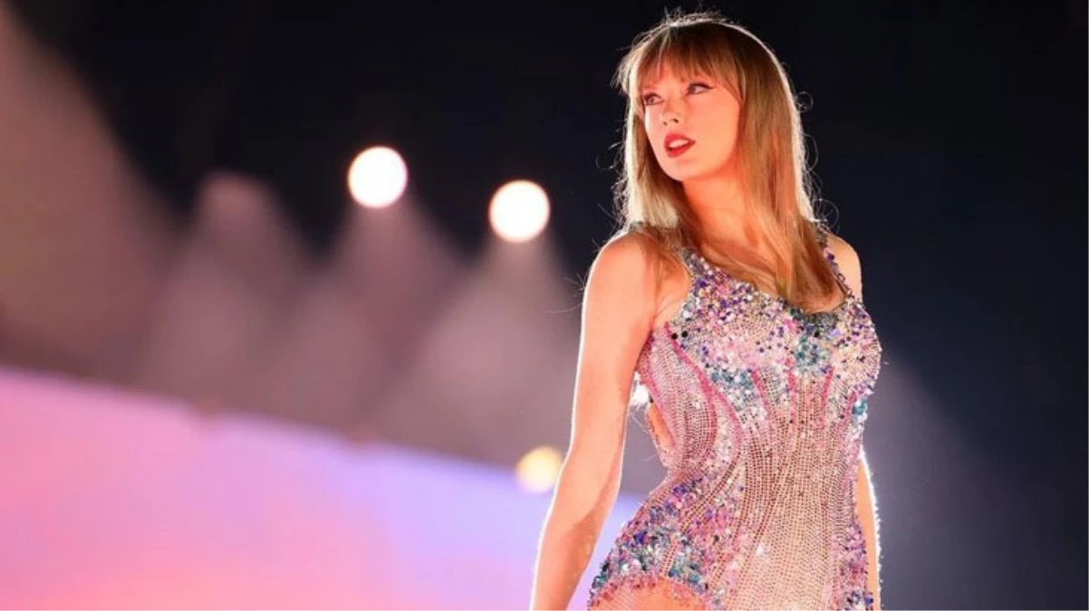 Taylor Swift’in konser filmi vizyona girmeden 100 milyon dolarlık bilet satışı ile rekor kırdı