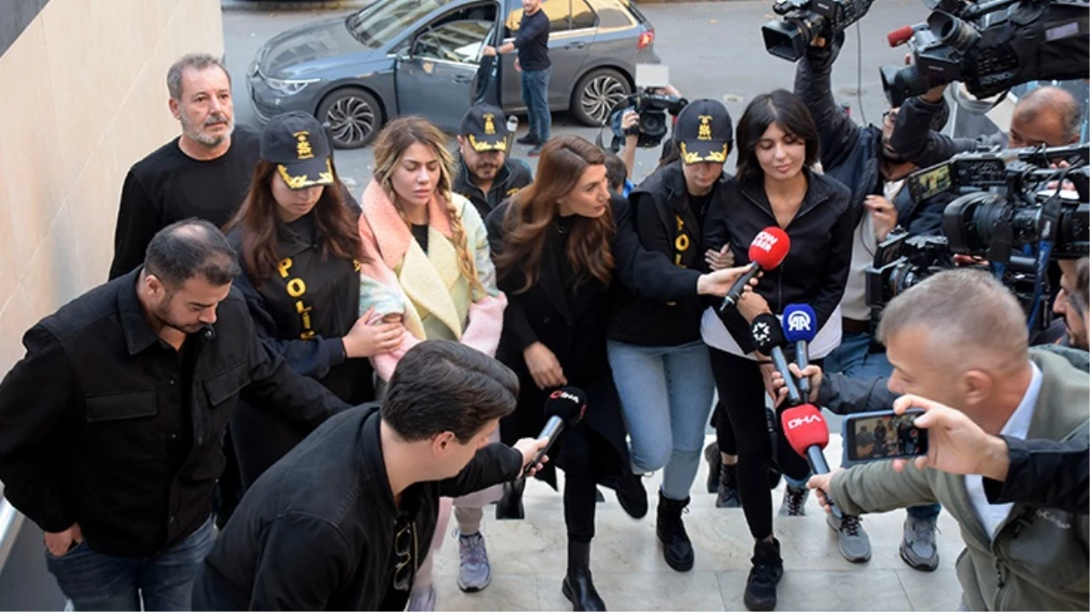 Bitkin halleri dikkatlerden kaçmadı! Nihal ve Bahar Candan kardeşler sağlık kontrolüne böyle getirildi!