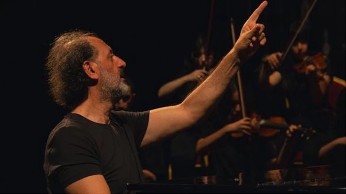 Della Miles ile ortak beste yapan Yücel Arzen’in şarkısı YouTube’dan kaldırıldı