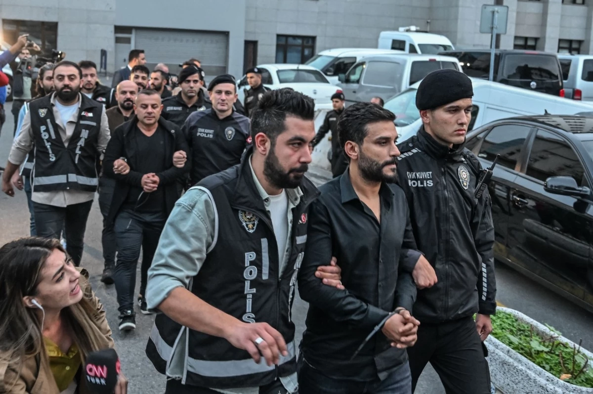 Engin ve Dilan Polat’ın avukatı Çağdaş Çelik, dosyadan çekildi