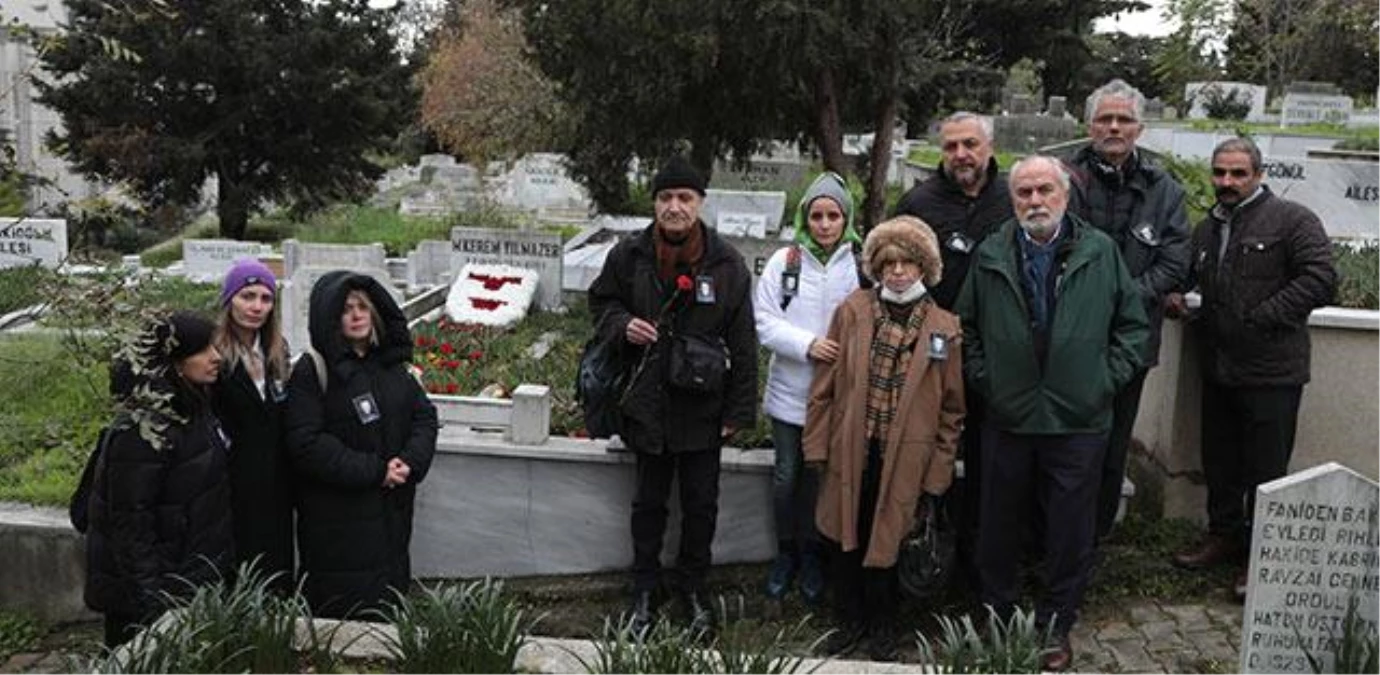 Kerem Yılmazer… VEFATININ 20. YILINDA MEZARI BAŞINDA ANILDI