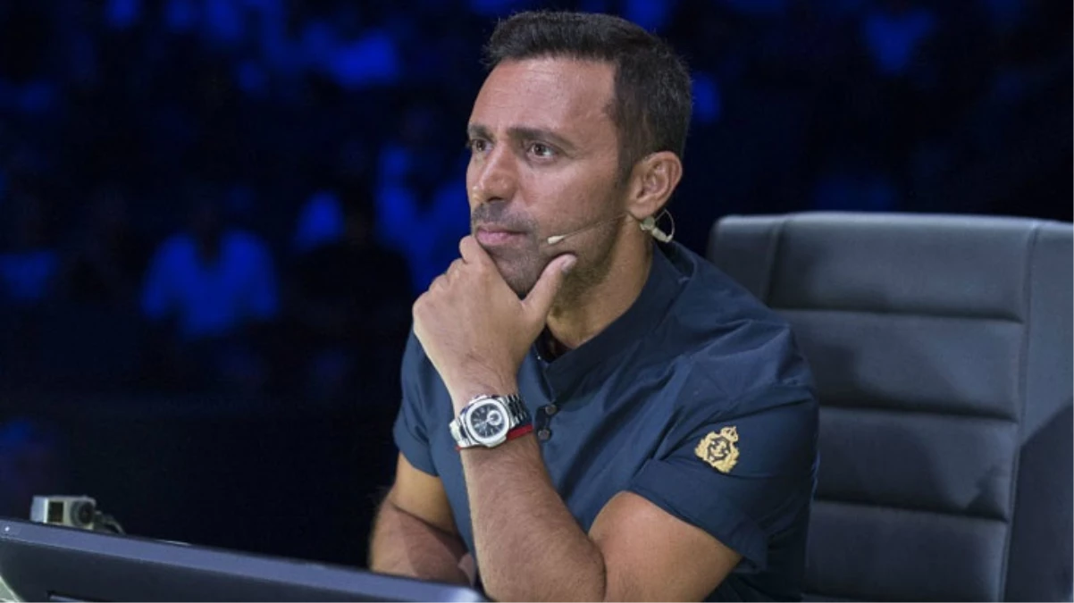 Mustafa Sandal’dan Cadılar Bayramı tepkisi: Başka paralel evren ve gerçeklik yaşıyorsunuz