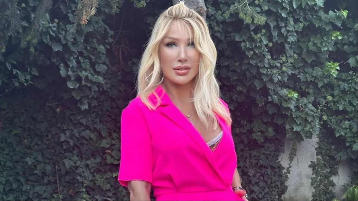 Seda Sayan genç görünmek için yüzüne sünnet derisinden elde edilen sıvıyı enjekte ettirdi