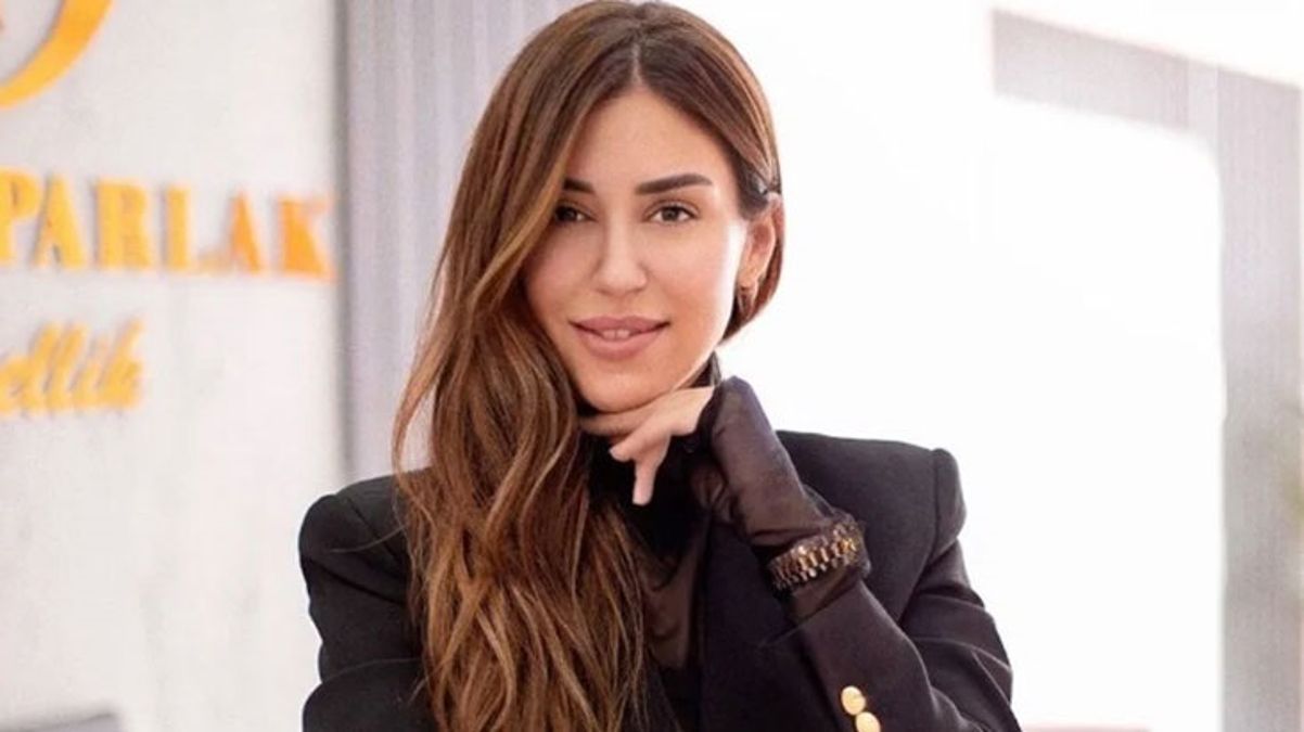 Evinde ruhsatsız silah bulunan sosyal medya fenomeni Banu Parlak, yeniden gözaltına alındı