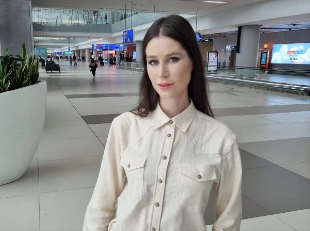 Belaruslu Top Model Polli Cannabis, İstanbul’da Mücevher Hırsızlığı İddiasıyla Şikayetçi Oldu