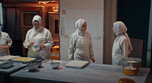 RTÜK, Kızıl Goncalar Dizisine Cezayı Börek Sahnesi Nedeniyle Verdi