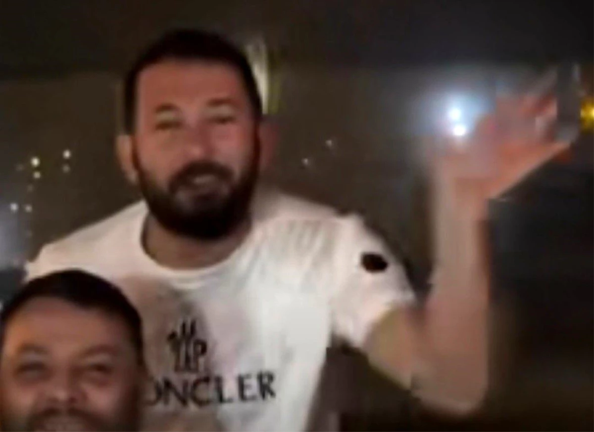 İçki masasında küfürlü şarkı söyleyen Ahmet Yılmaz adli kontrol şartıyla serbest bırakıldı