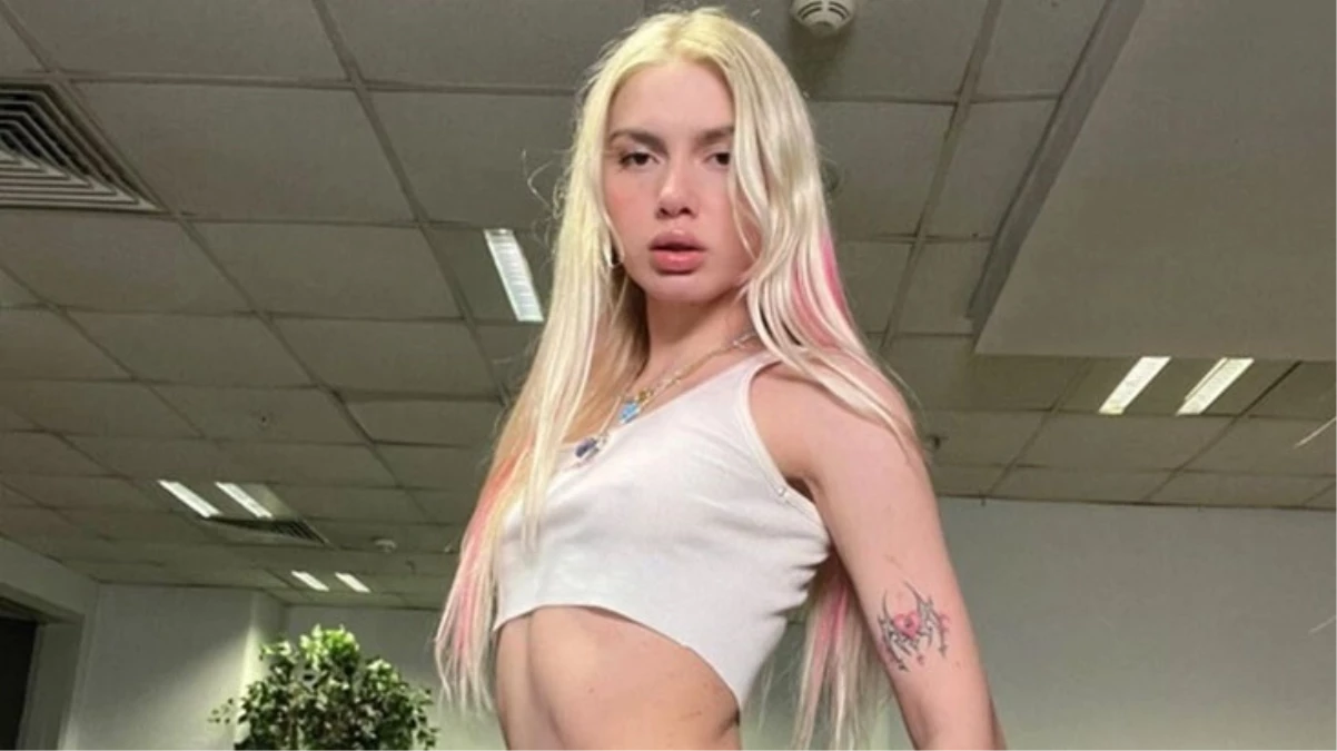 ‘Konserlerime engel oluyorlar’ diyen Aleyna Tilki küfür etti