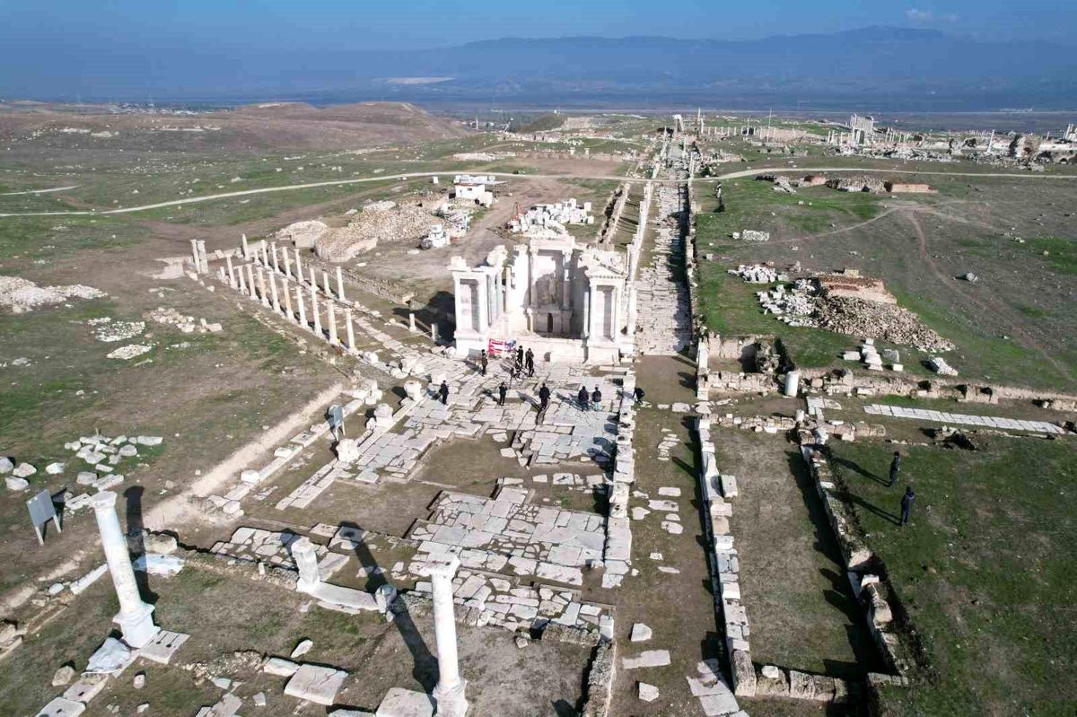 Denizli’de Sıra Dışı Evlilik Teklifi