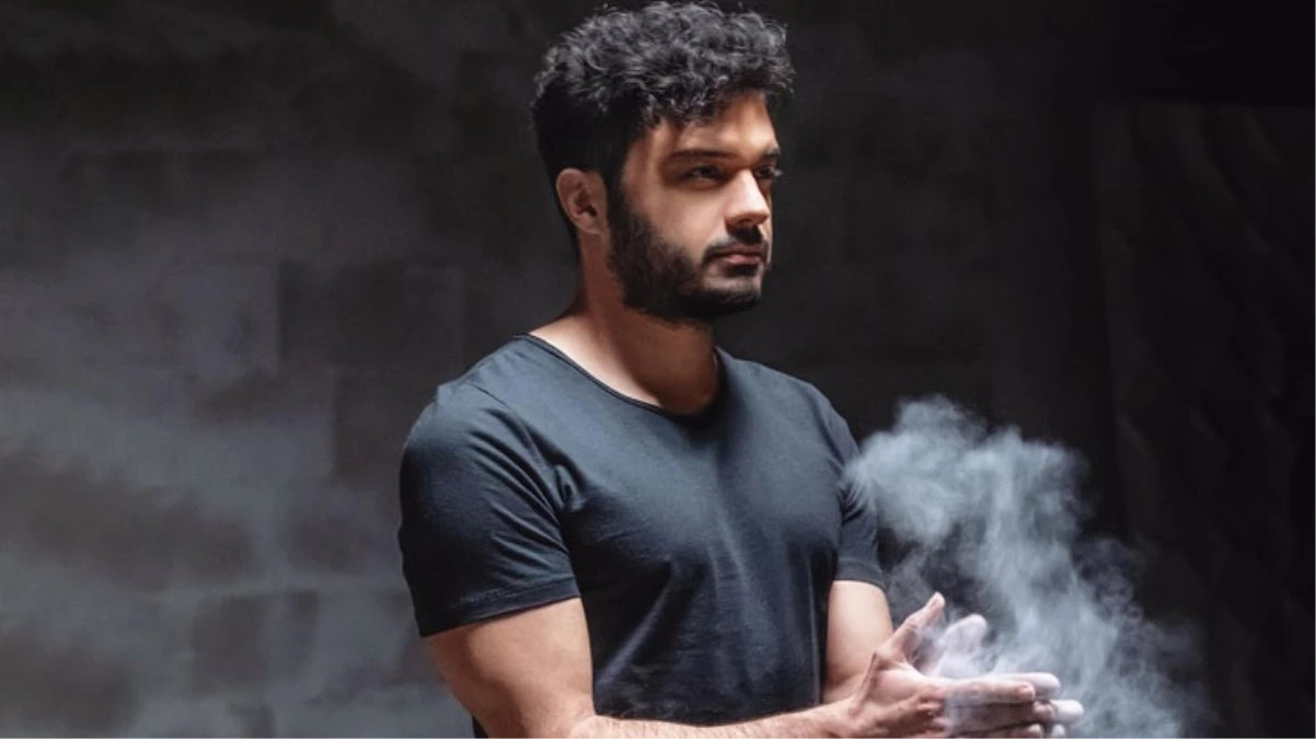 Ünlü şarkıcı İlyas Yalçıntaş “Ramsay Hunt” sendromuna yakalandı! İşitme ve denge sorunu yaşıyor