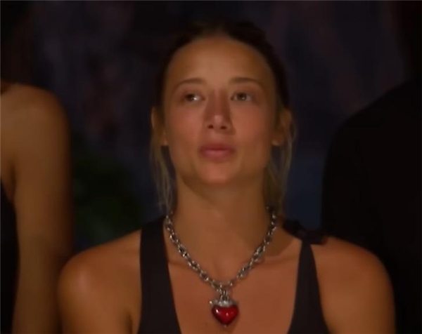 Survivor'da Berna ve Aleyna'nın diyalogları gündem oldu