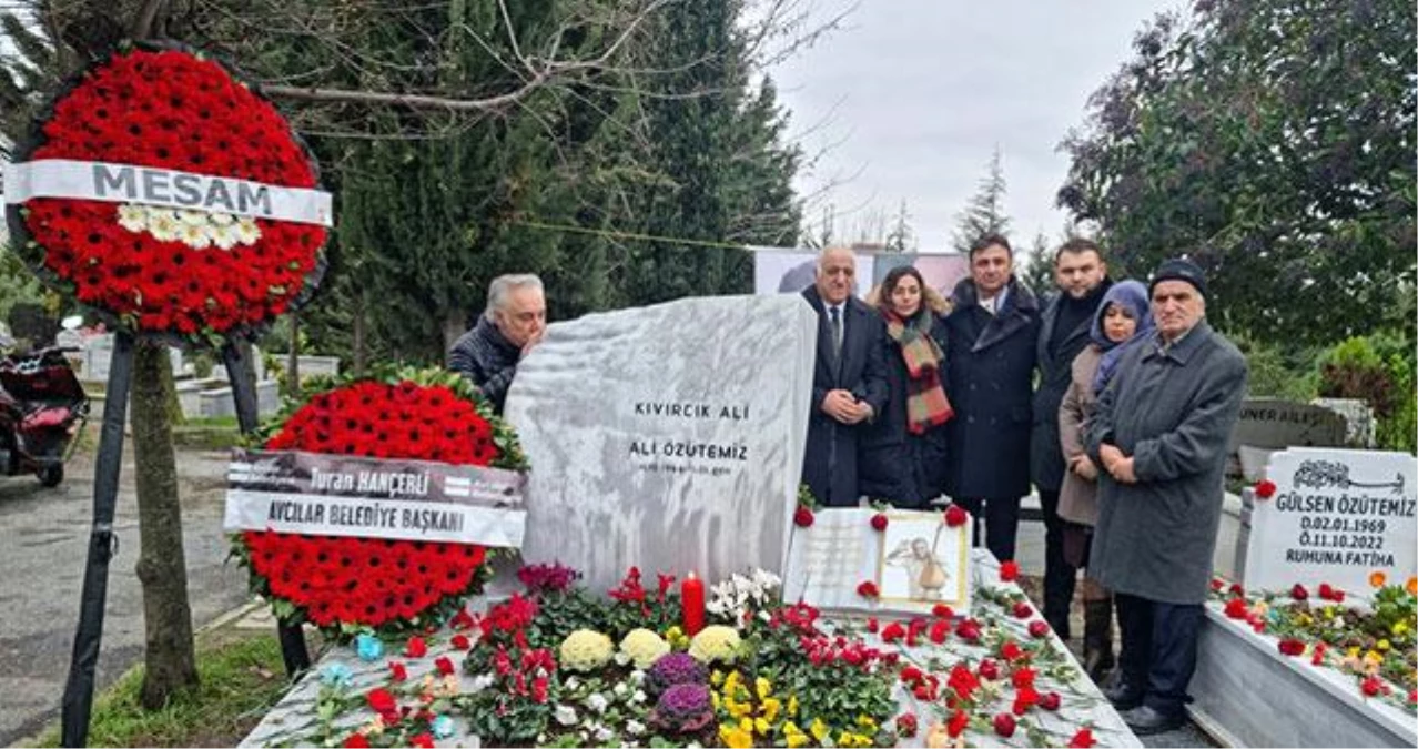 Kıvırcık Ali’nin Anma Törenine MESAM Genel Başkanı ve Sanatçının Sevdikleri Katıldı