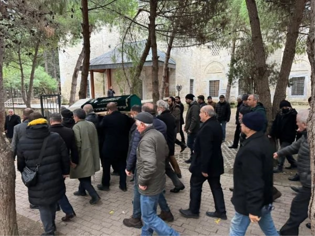 Türk Sinemasının Usta İsmi Hikmet Taşdemir Silivri’de Son Yolculuğuna Uğurlandı