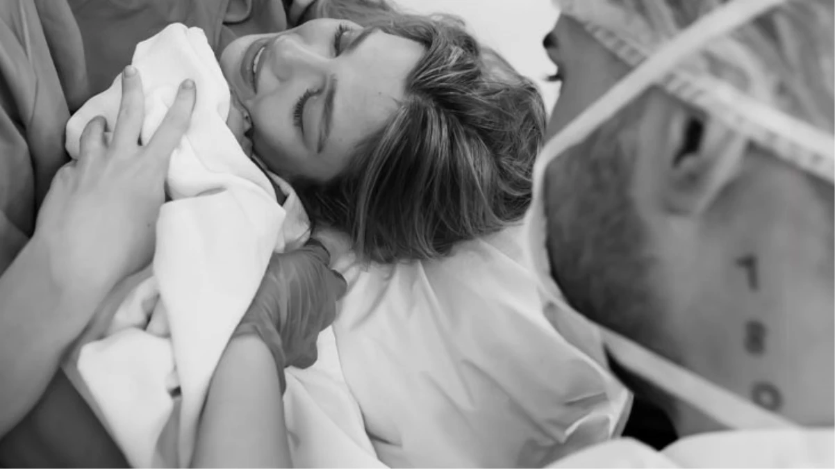 İdo Tatlıses ve Yasemin Şefkatli’nin 3 günlükken ameliyat olan bebeği taburcu oldu