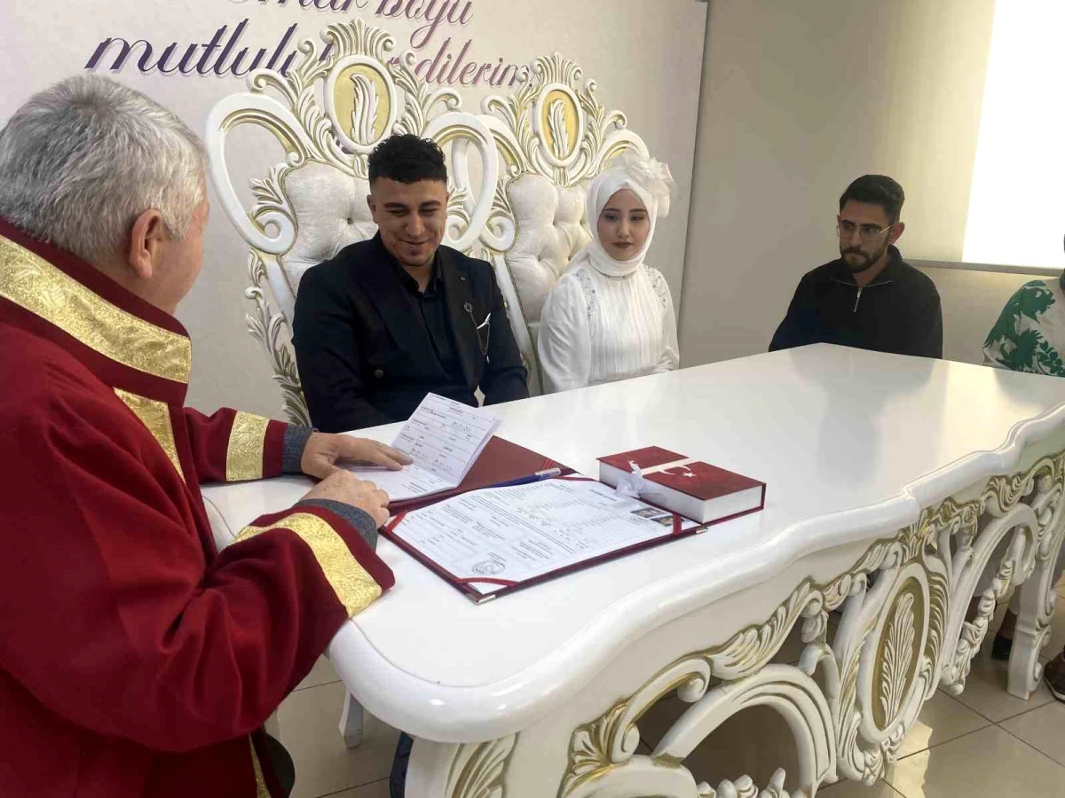 Konya’da Şanslı Evlilik: Nikah Tarihi 29 Şubat