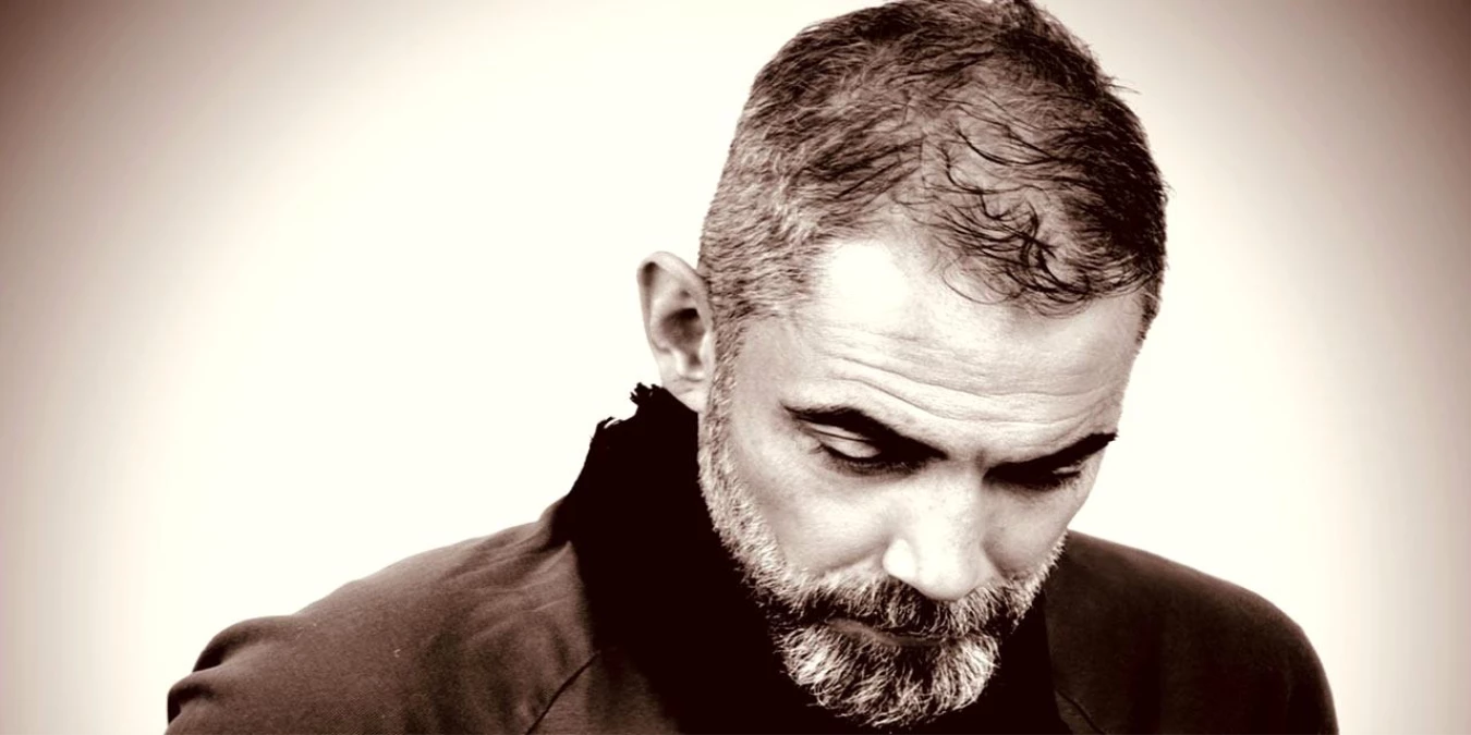 Tevetoğlu, genç nesillere kelimeleri değiştirerek anlamını bozmadığını söyledi