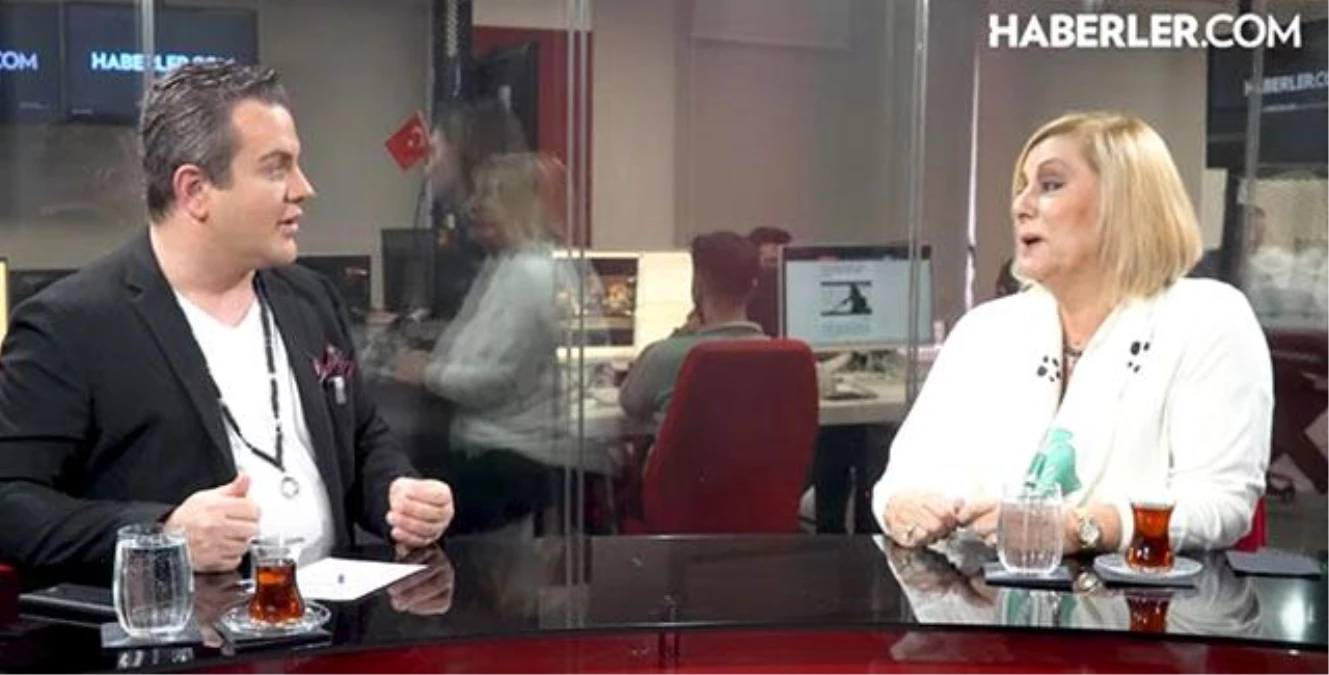 Müşerref Akay, eski eşi tarafından şiddet gördüğünü ve boşandığını açıkladı