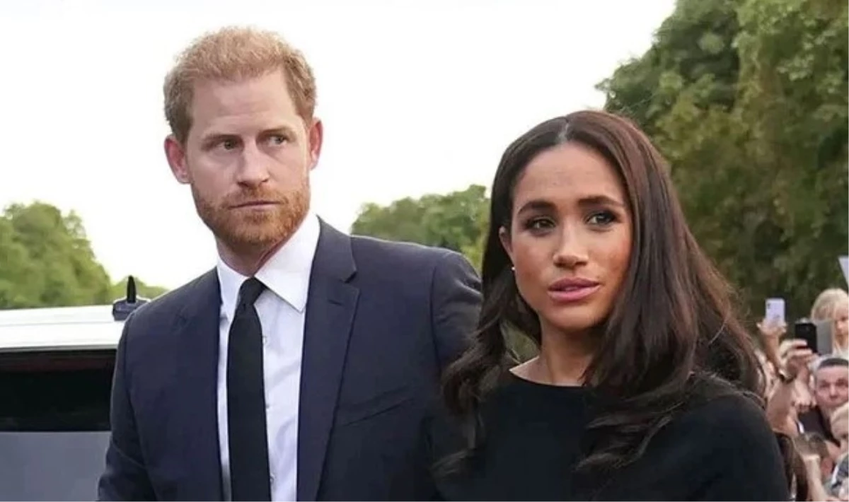 Prens Harry ve Meghan Markle’ın biyografileri kraliyet ailesi web sitesinden silindi