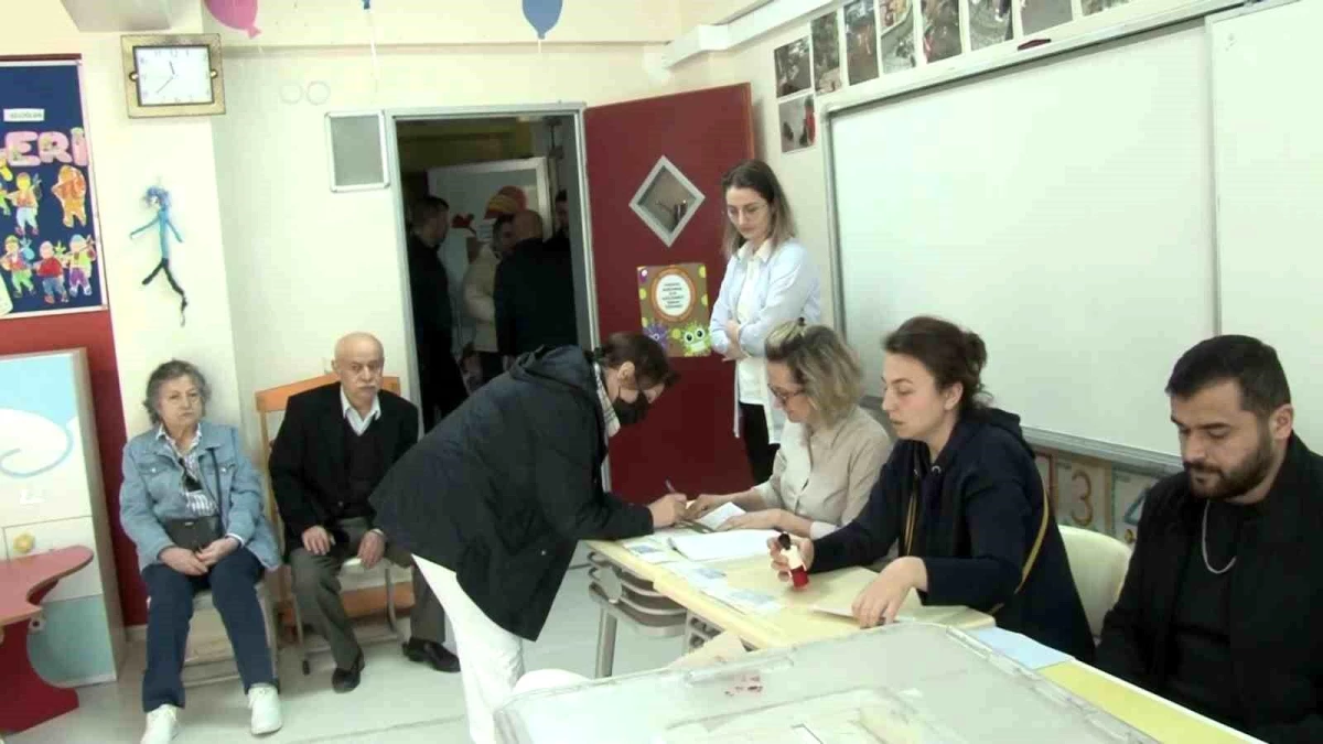Yeşilçam’ın ünlü oyuncusu Gülşen Bubikoğlu, Beykoz’da oyunu kullandı
