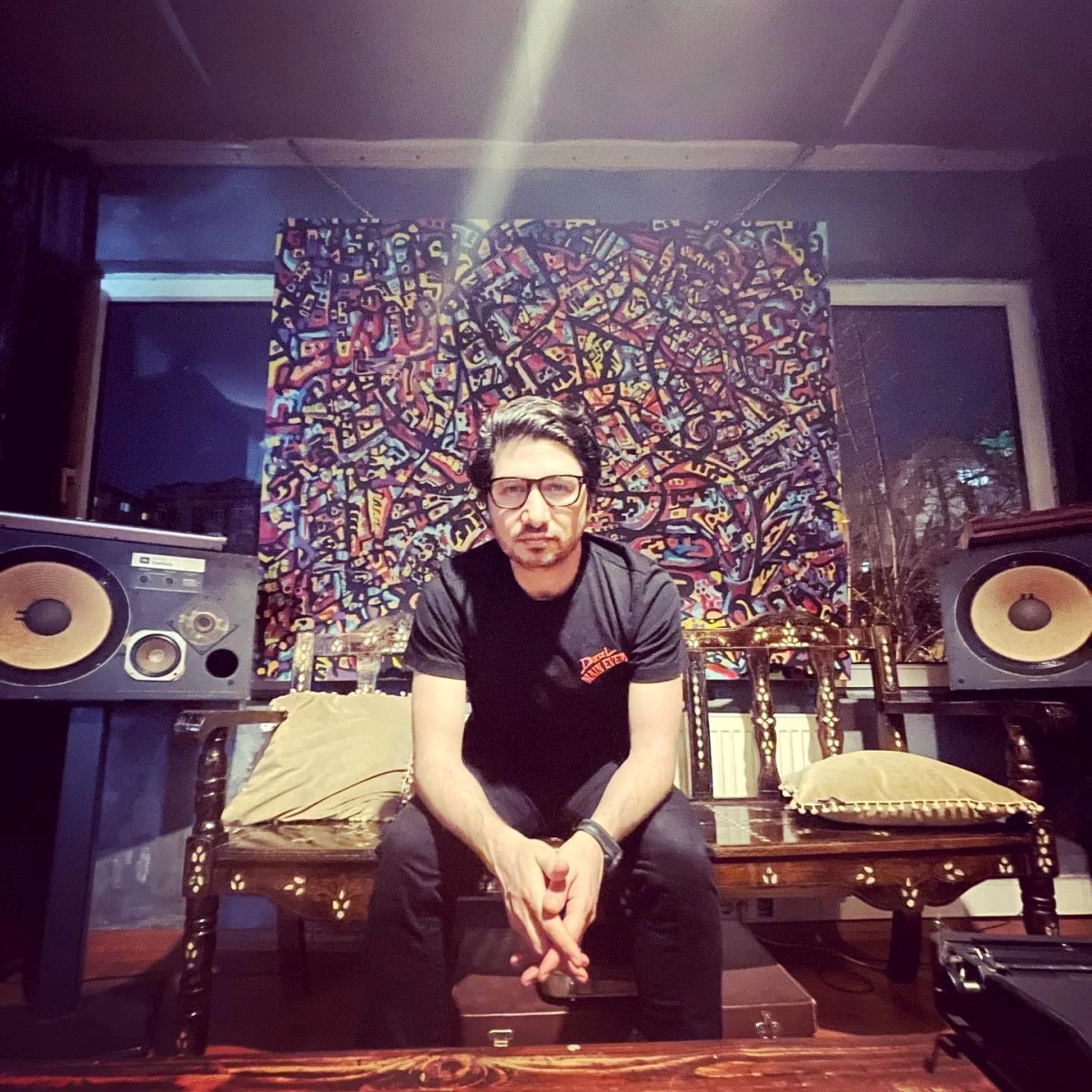 Beşiktaş’taki yangında hayatını kaybeden DJ Gökay Tevlek’in cenazesi ailesi tarafından teslim alındı