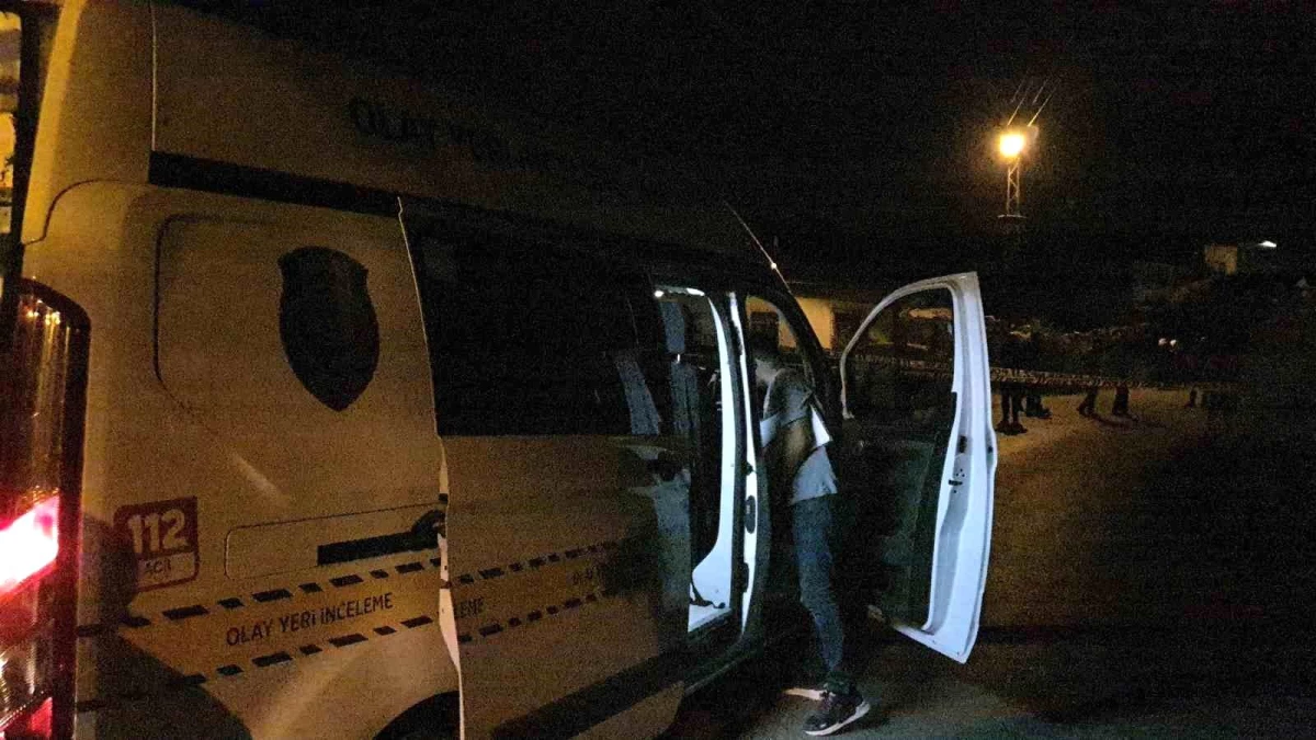 Ünlü ses sanatçısı Metin Işık ve oğluna ceza yağdı