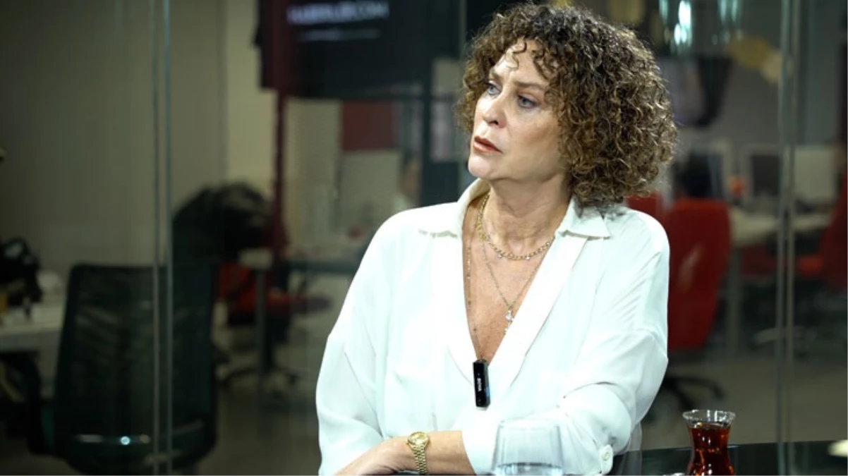 Oyuncu İpek Tenolcay’dan evlilik itirafı: Boşanacağımızı anlayınca hamle yapıp hamile kaldım