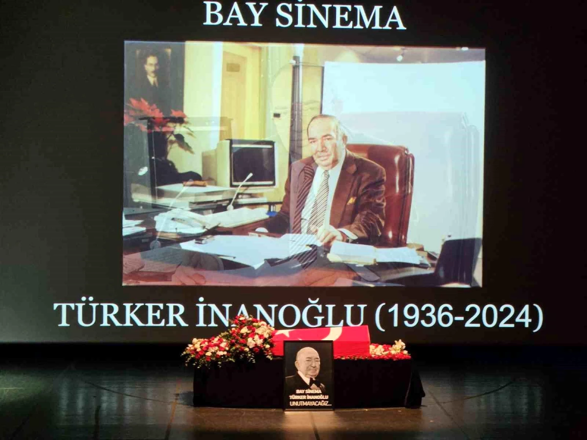 Yeşilçam’ın ünlü ismi Türker İnanoğlu için ilk tören TİM Show Center’da düzenlendi