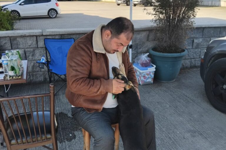 Ahmet Sevim’in Sesine Kulak Verin: Emekliler ve Hasta Bebekler İçin Yürüyoruz