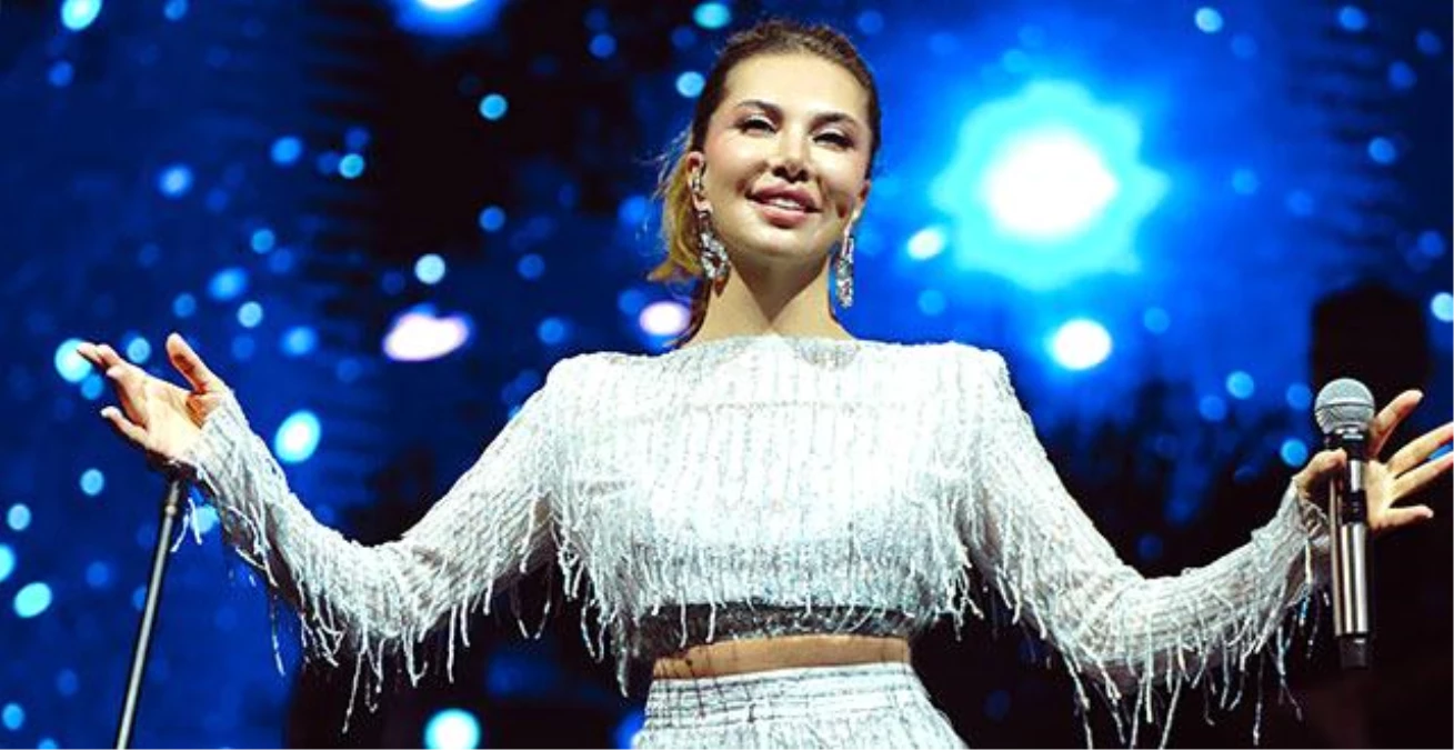 Mansur Yavaş’ın katıldığı konser yağmur altında gerçekleşti