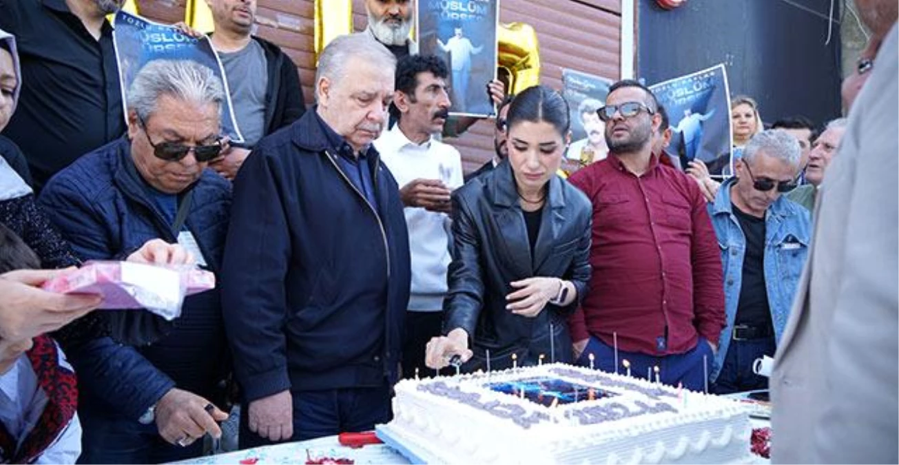 Müslüm Gürses’in doğum günü kutlandı