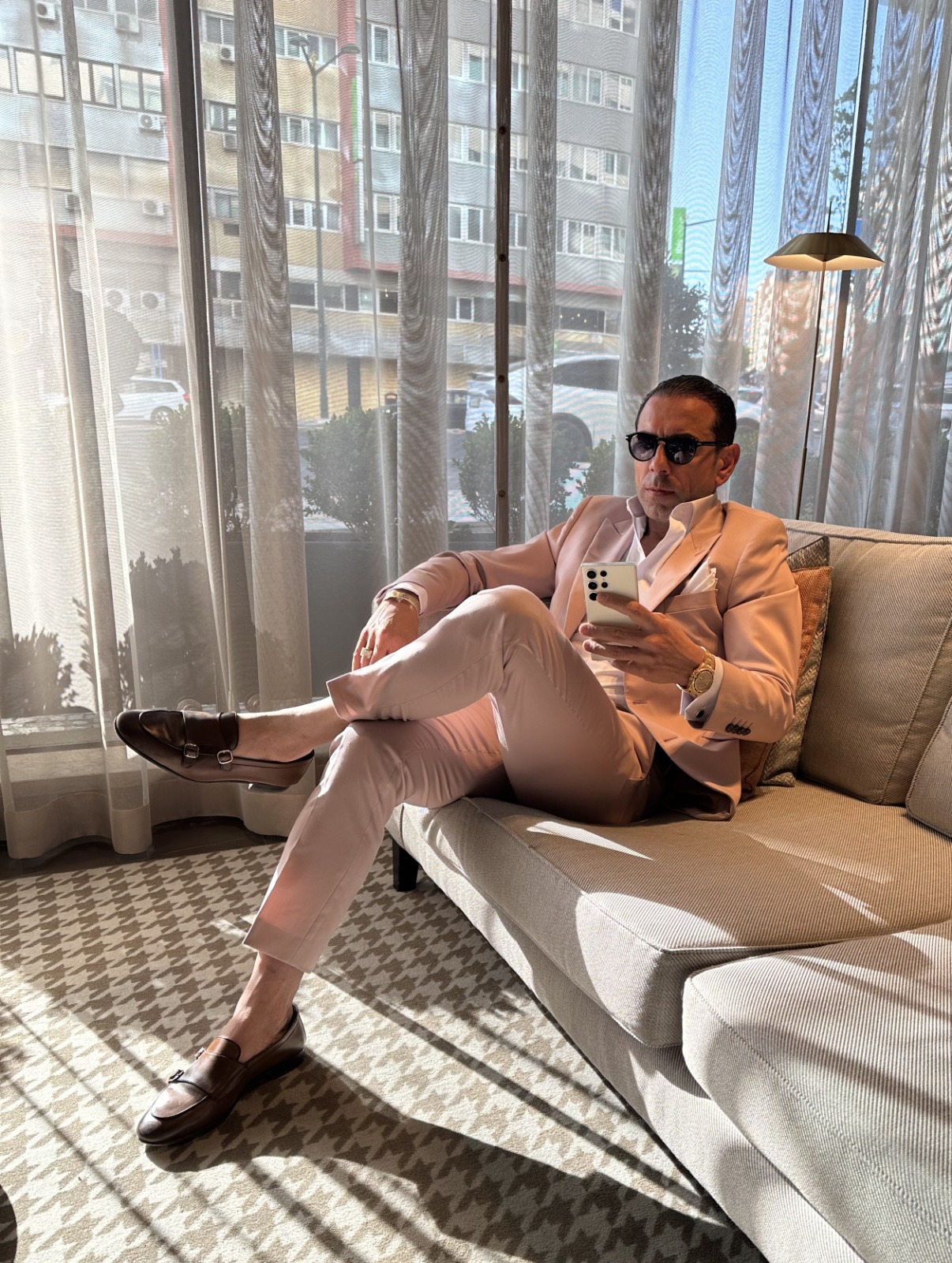 Fedlan Kılıçaslan: Farklı Sektörlerde Başarıya Ulaşan ve Teknolojiye Odaklanan Bir Kariyer