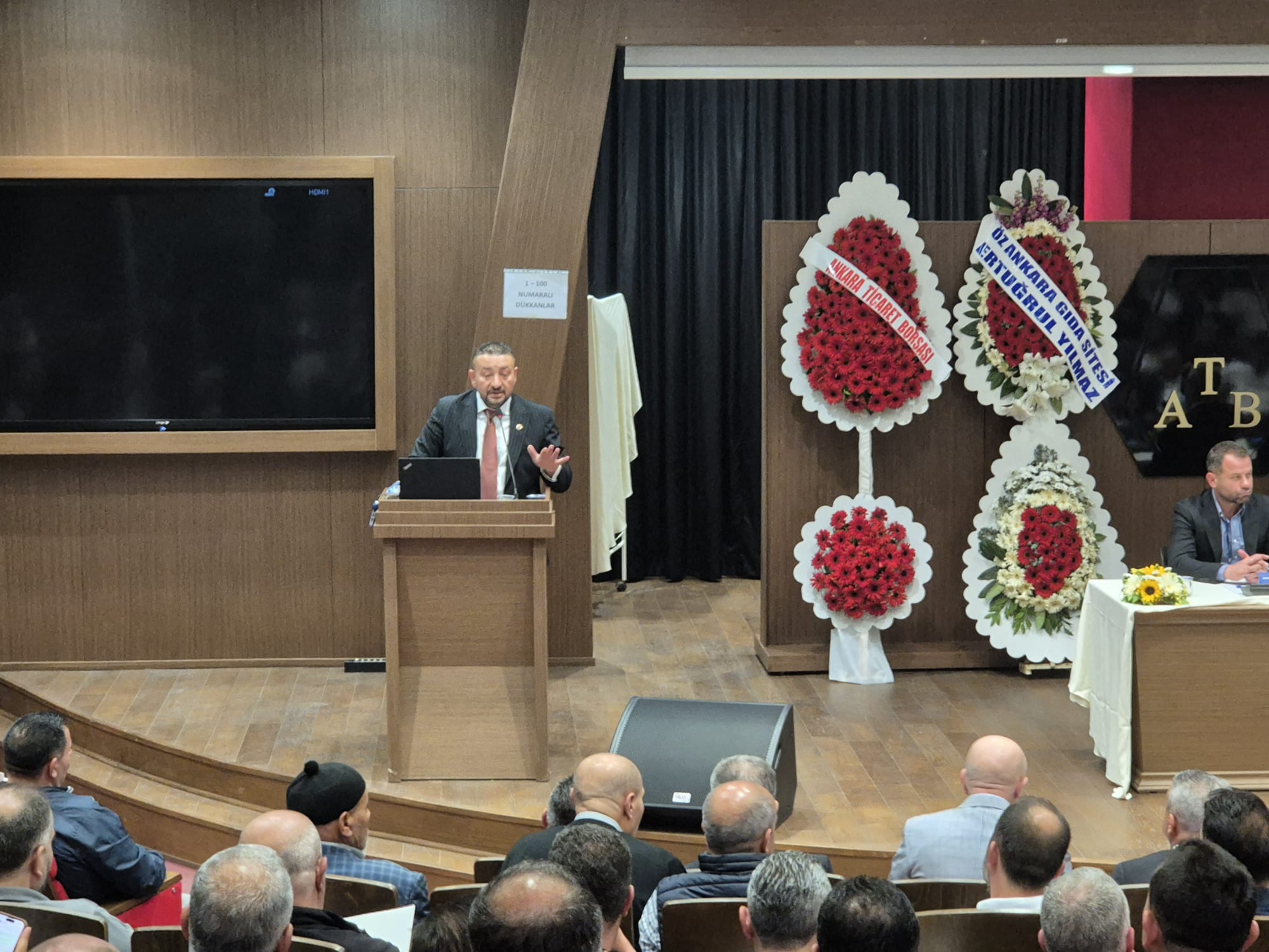 İş Adamı Özkan Toraman’ın Güçlü Müşteri Portföyü: Toramanlar Sebze ve Meyve ile Sürdürülebilir Tarım ve Ekonomi