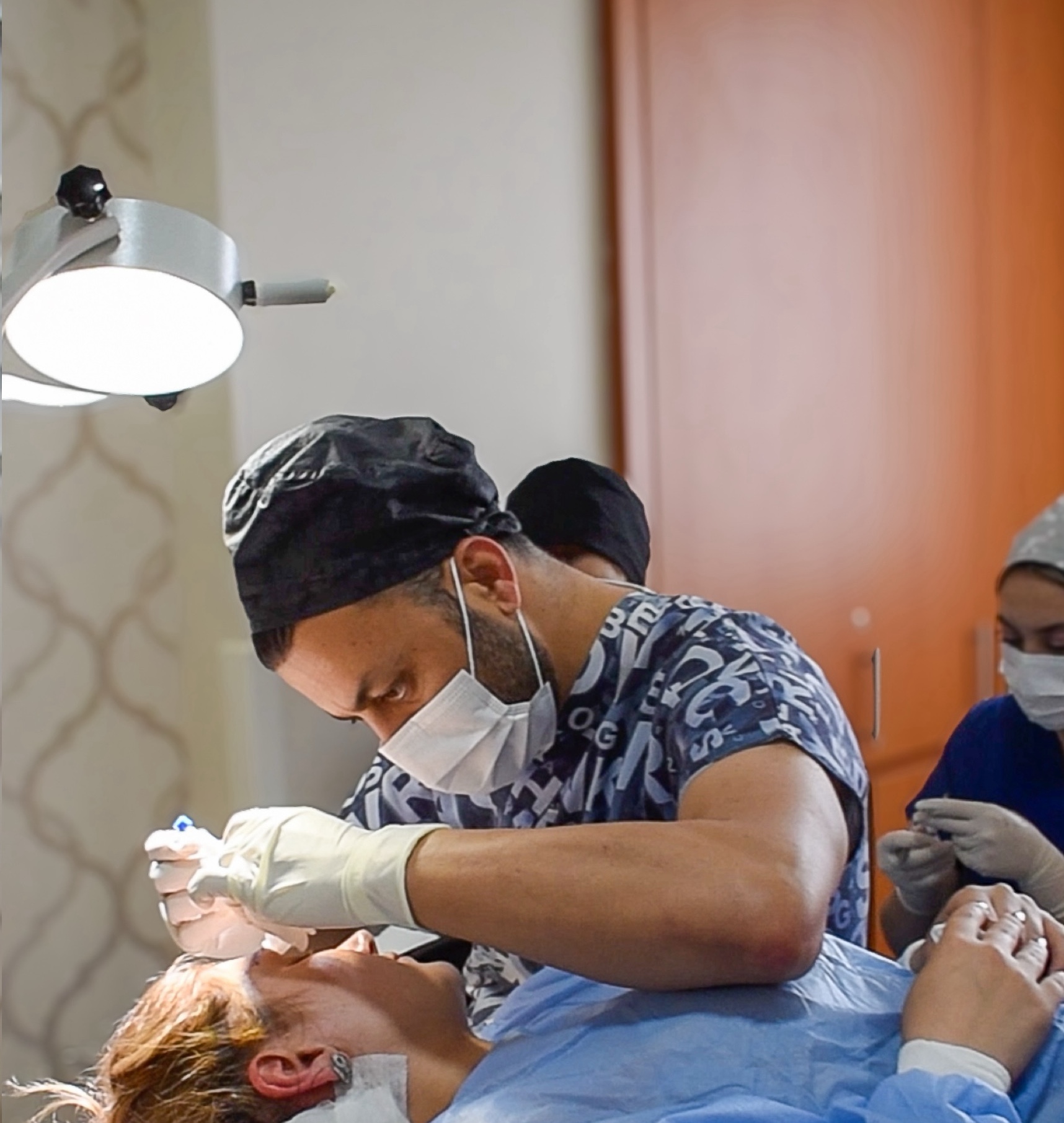 HairextreM Sağlık Hizmetleri: Saç Ekimi ile Yüzünüzdeki Değişim