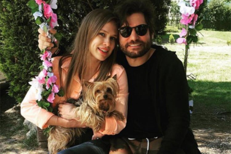 Begüm Öner ve Ceyhun Fersoy Çifti, Naze Kuyumculuk’un Yeni Yüzü Oldu