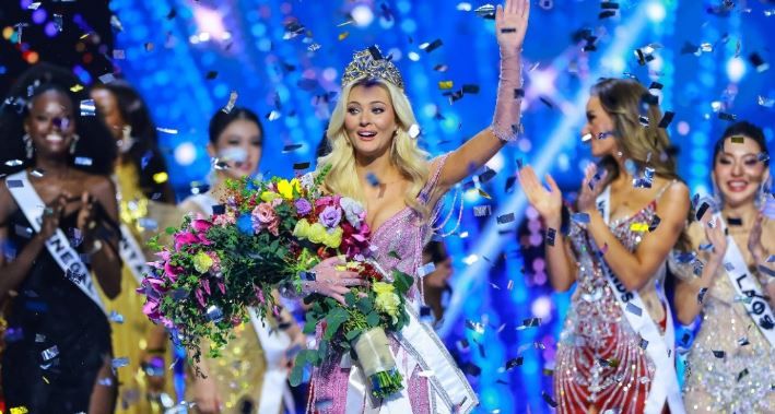 Danimarka Tarih Yazdı: 2024 Kainat Güzeli Tacı İlk Kez Kuzey’e Gitti