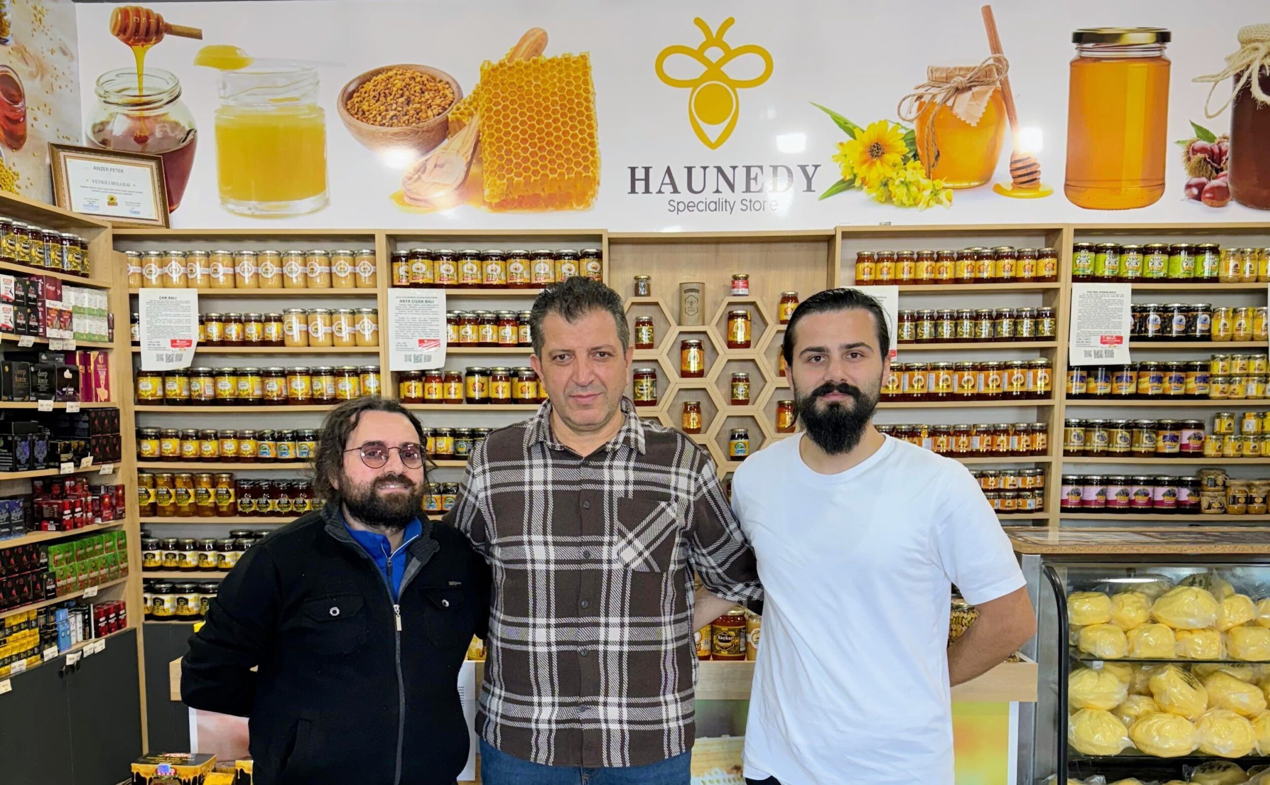 Karadenizli Sanatçılar Ali Bakanay ve Nazım Eren Şahin Haunedy’de Bir Araya Geldi