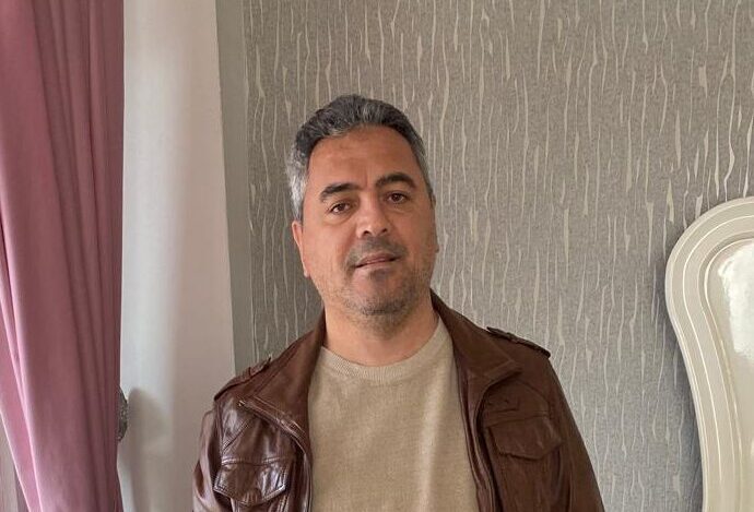 GÜNAYDIN HAYAT: Modern Dünyada Kaybolan Değerler ve İnsanlık Mücadelesi