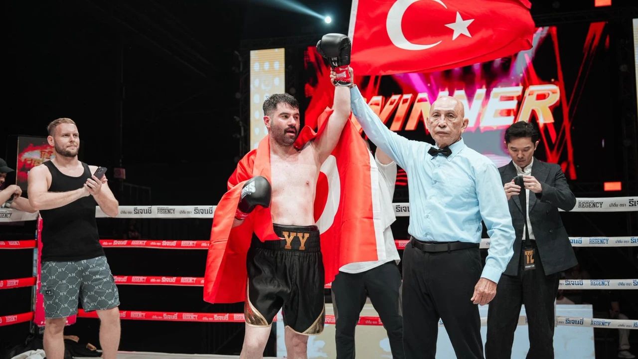Ünlü Boksör Yiğit Yazıcı: Profesyonel Boksta Türkiye’nin Gururu