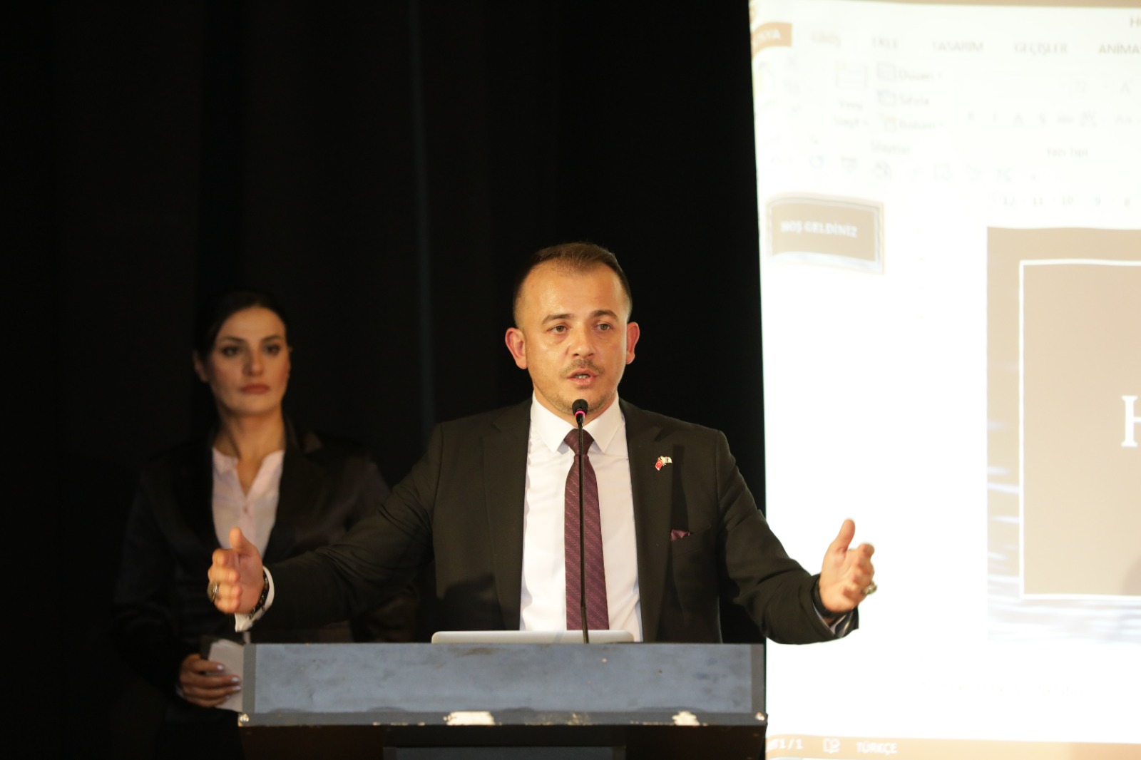 SON DAKİKA: İlker KARA İzmir’de Gençler ve Kadınlarla Tarihi Buluşma Gerçekleştirdi!