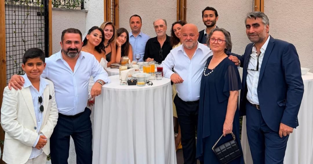 İstanbul Gecesinde Nikah Şıklığı: Barbaros Özdemir ve Mehtap Demirkol Dünyaevine Girdi